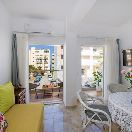 Lucky Suites (Adults Only) Ретимно Екстериор снимка