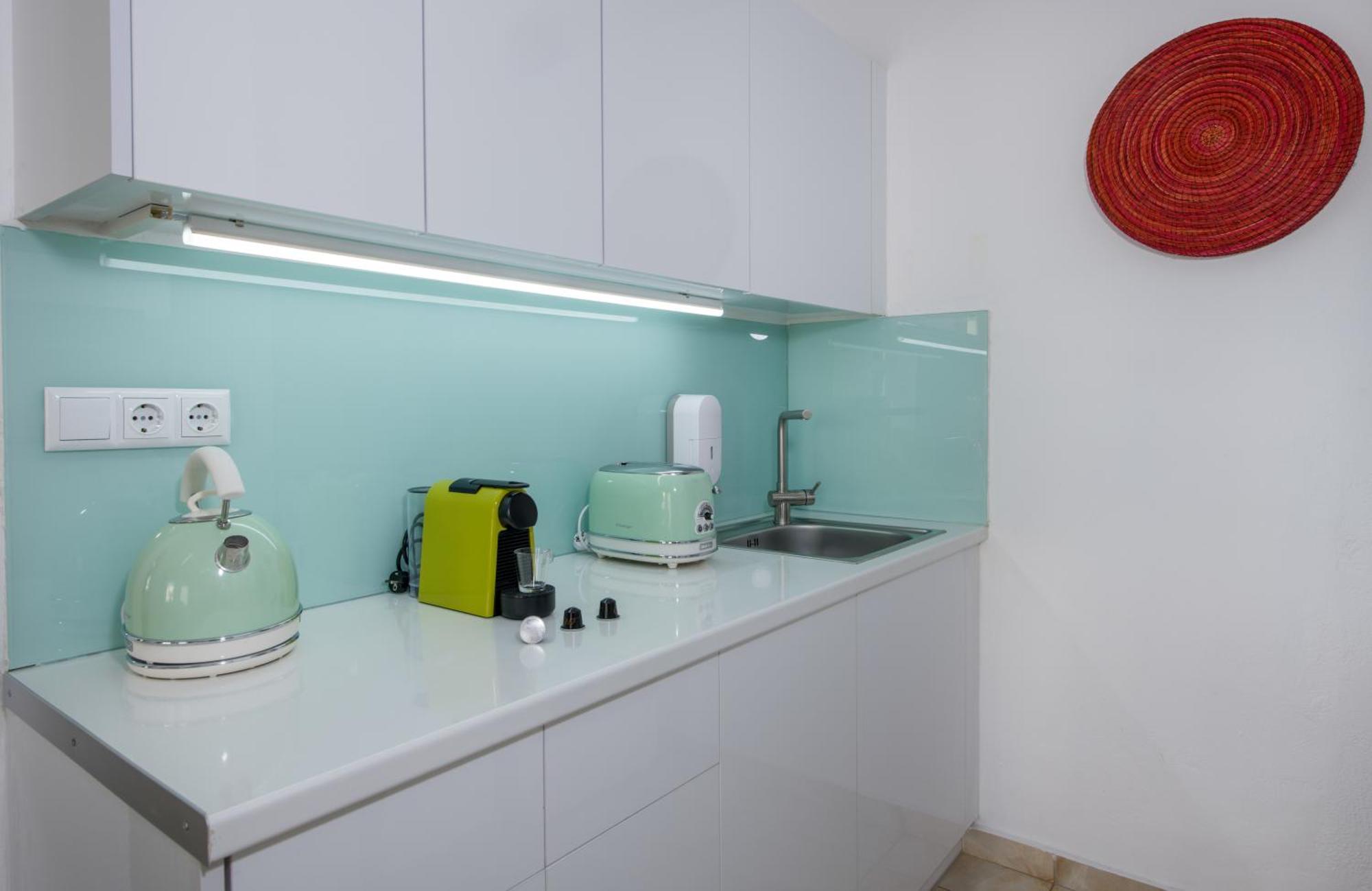 Lucky Suites (Adults Only) Ретимно Екстериор снимка