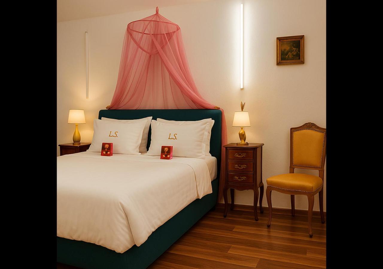 Lucky Suites (Adults Only) Ретимно Екстериор снимка